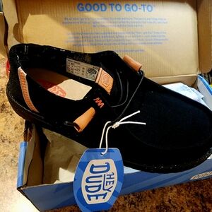 Womens Hey Dudes NWT